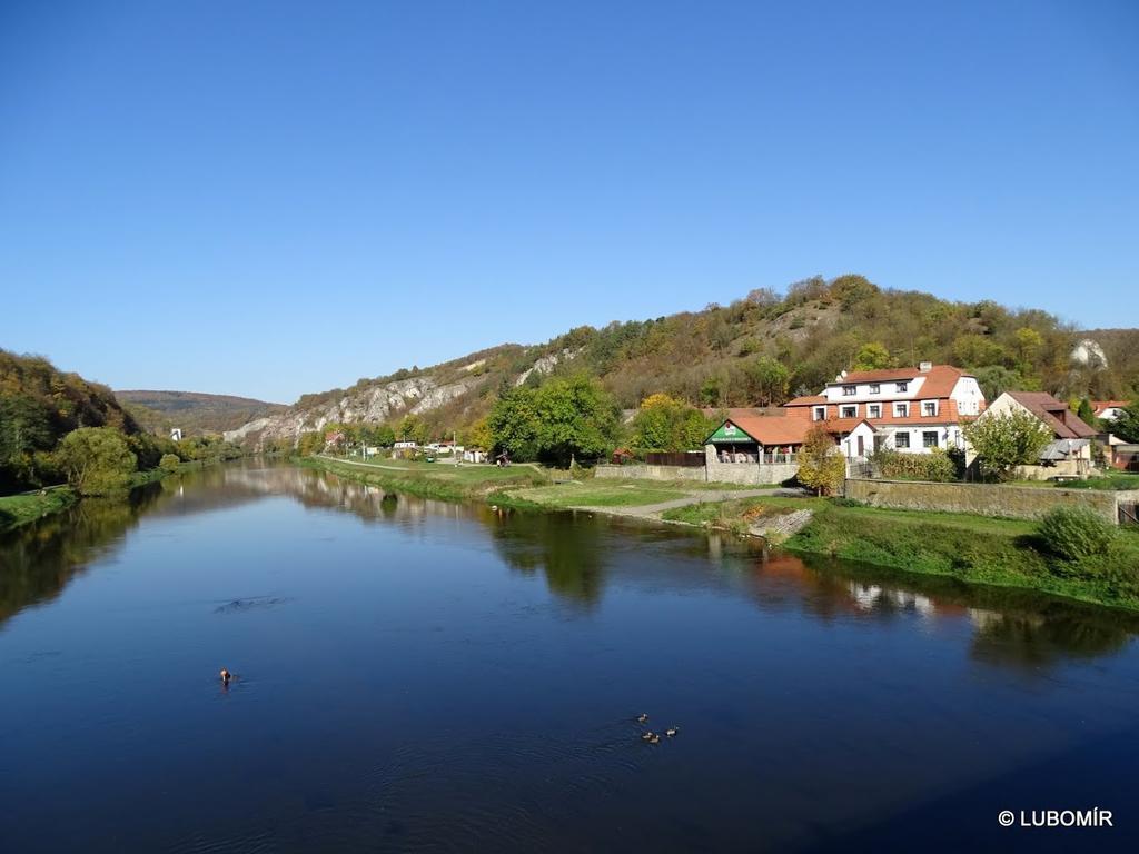 Hotel U Berounky Srbsko Luaran gambar